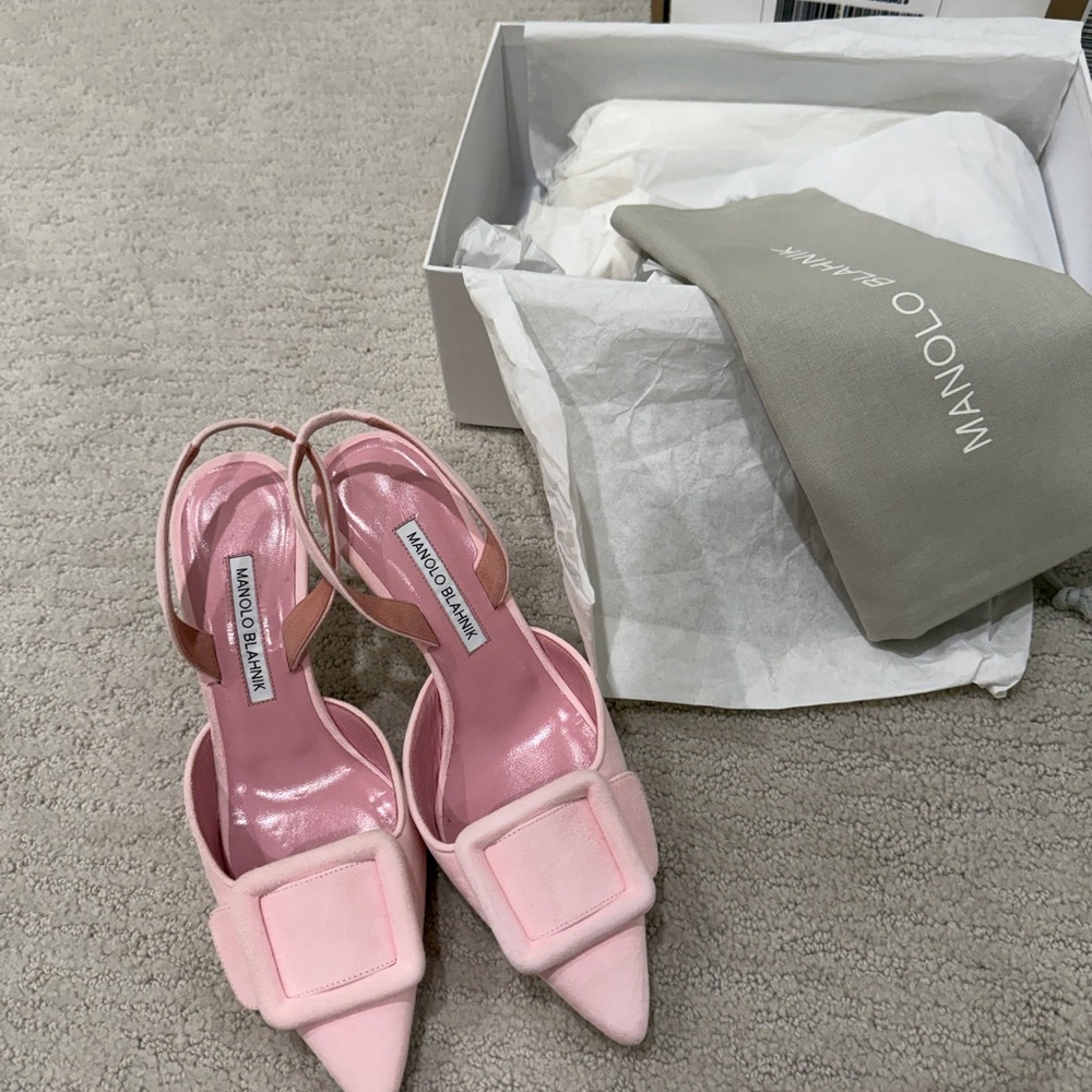 Manolo Blahnik Maysli 70mm Pink Slingback Pumps
